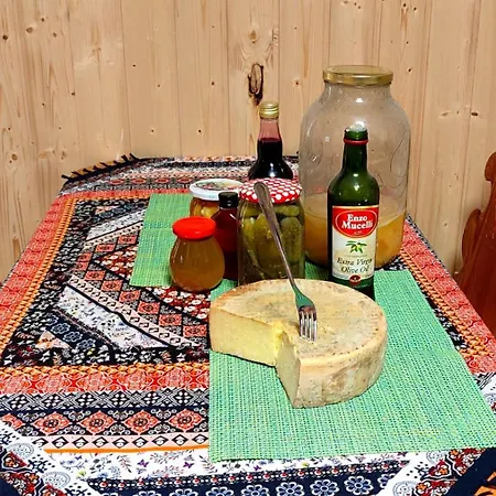 - Na Wylacznosc, Slow Life, Staw, Oswojone Zwierzeta Gospodarskie, Posilki Z Wlasnych Eko Produktow * Lubomierz (Lower Silesia)