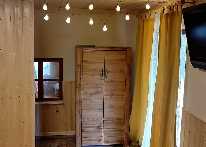 Daire - Na Wylacznosc, Slow Life, Staw, Oswojone Zwierzeta Gospodarskie, Posilki Z Wlasnych Eko Produktow *