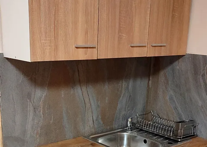 - Na Wylacznosc, Slow Life, Staw, Oswojone Zwierzeta Gospodarskie, Posilki Z Wlasnych Eko Produktow *